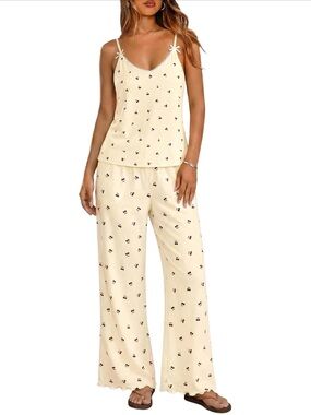 Cream Floral-Print Lace Trim Cami & Wide-Leg Pajama Set